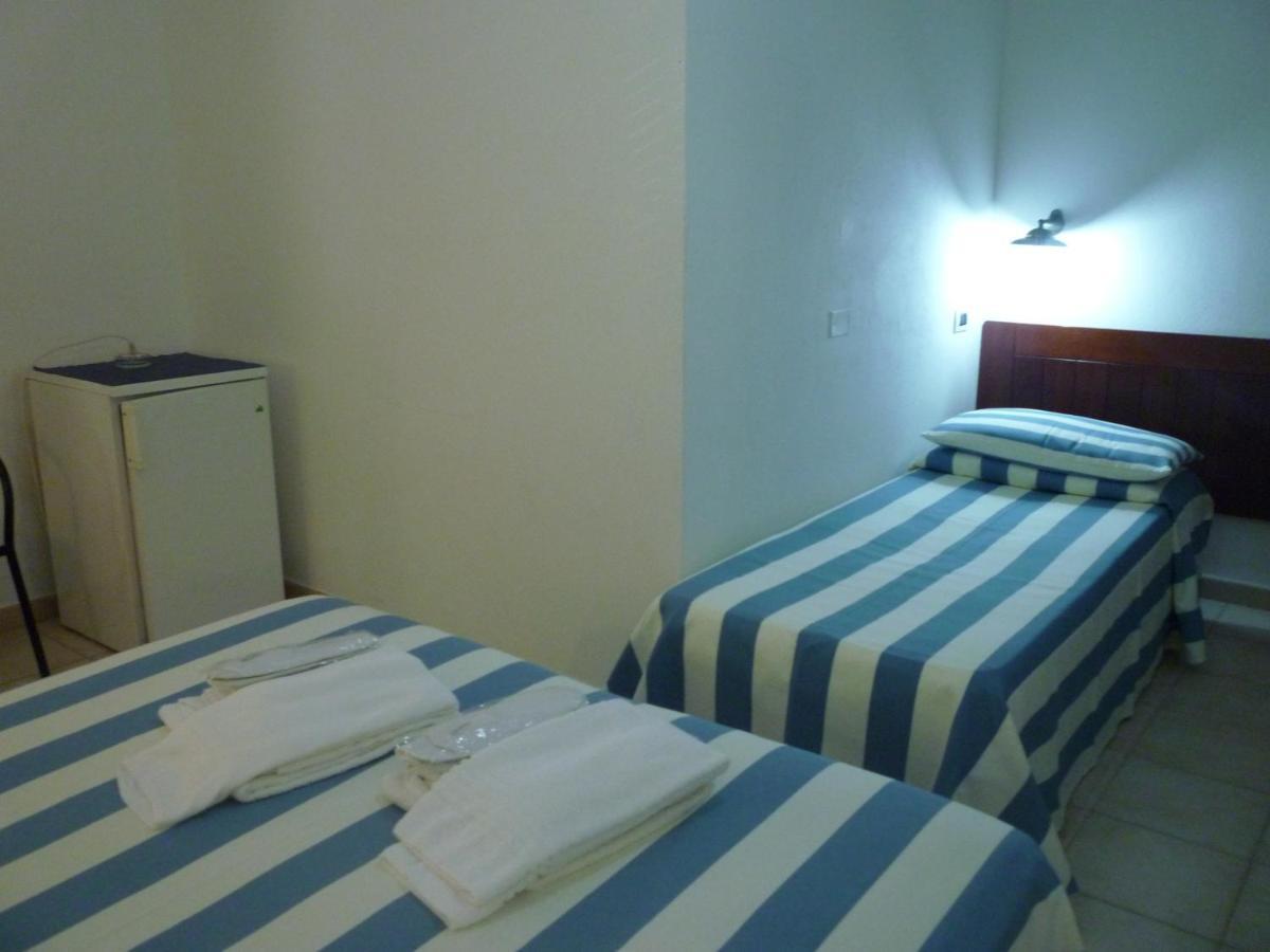 Hotel L'Ancora Santa Teresa Gallura Eksteriør bilde