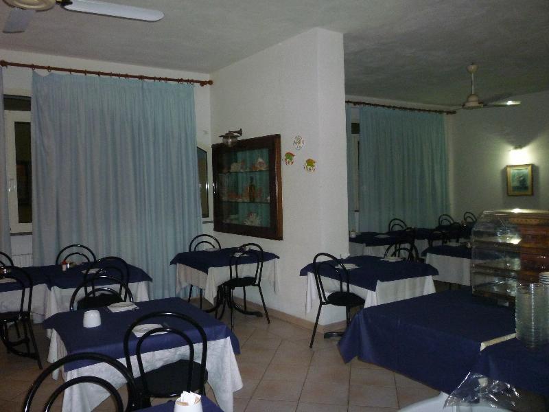 Hotel L'Ancora Santa Teresa Gallura Eksteriør bilde