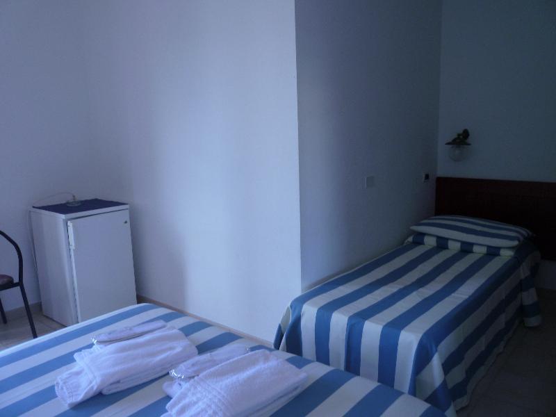 Hotel L'Ancora Santa Teresa Gallura Eksteriør bilde
